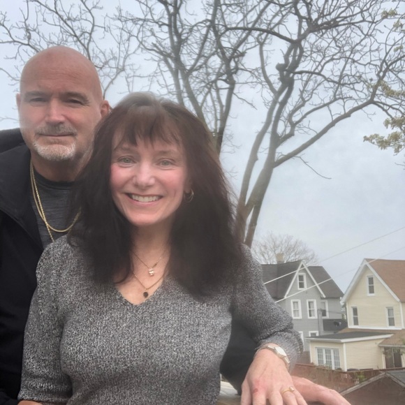 Meet your Posher, Diane - Picture 1 of 1